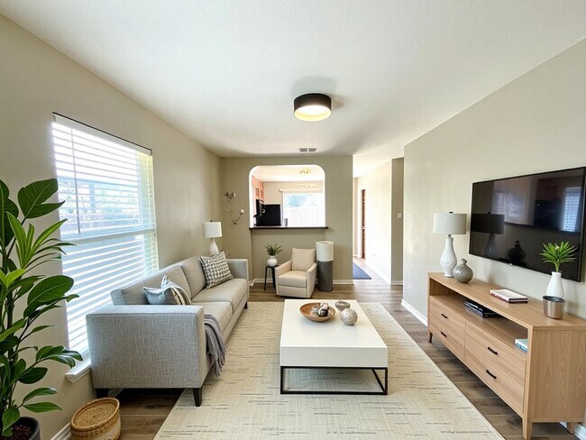 Foto del edificio - **APPLICATION RECEIVED** MUST SEE! GORGEOUS 3 Bedroom Home W/ Community Pool