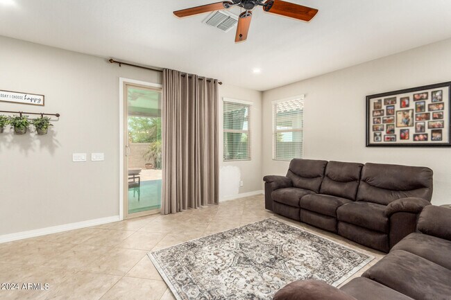 Foto del edificio - 26451 N 131st Dr