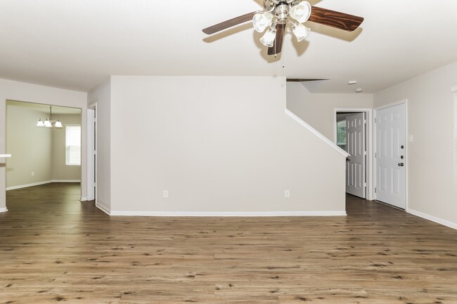 Foto del edificio - 16738 N Gull Dr