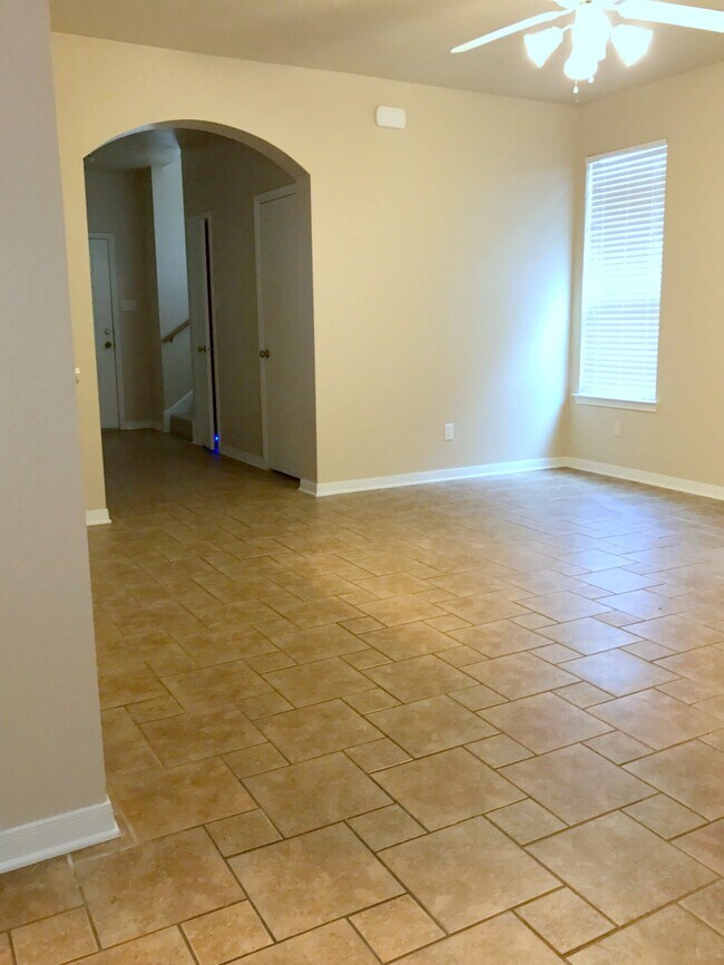 Living Room - 4126 McFarland Dr