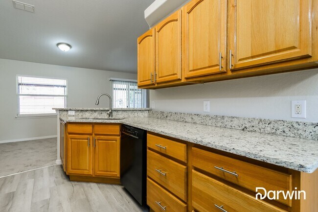 Building Photo - 811 Blanc Ct