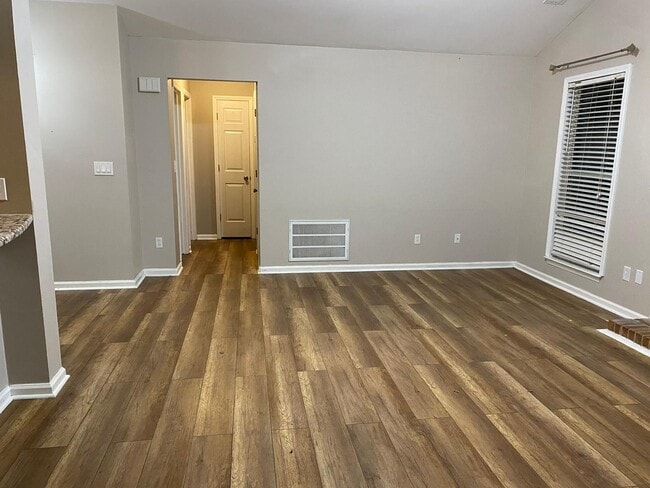 Building Photo - 3501 Chistow Rd