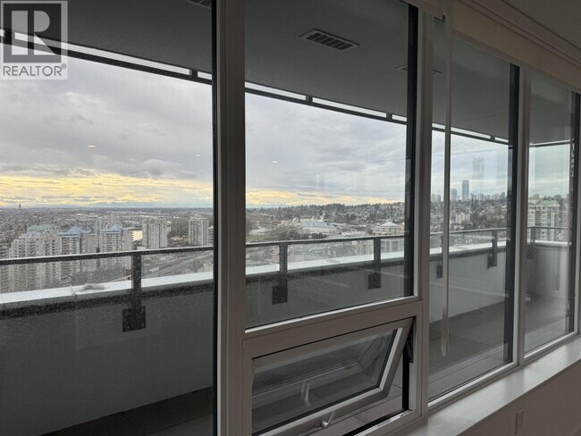 Photo du bâtiment - 823 Carnarvon St