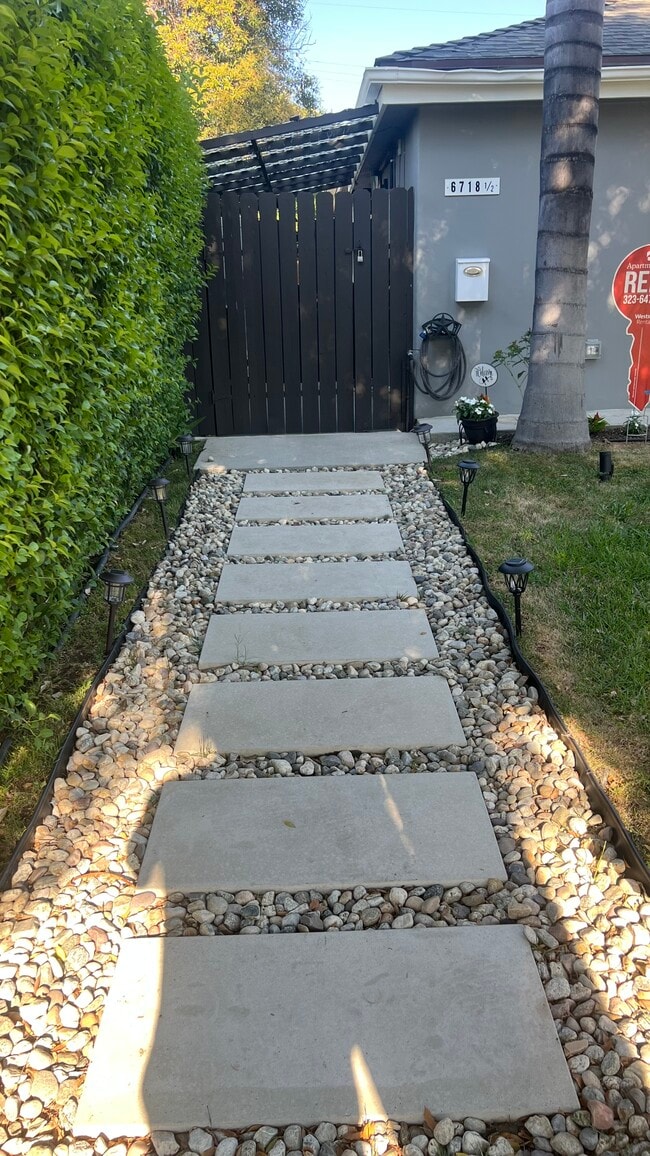 View of walkway - 6718 Belmar Ave