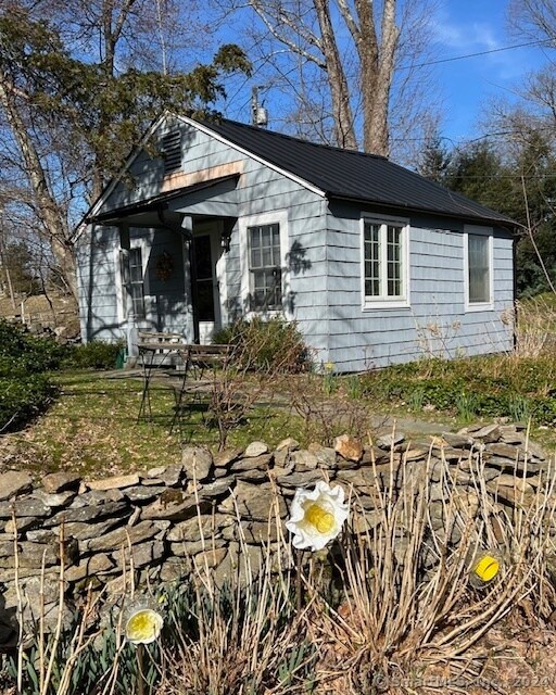 Building Photo - 13 Parmalee Hill Rd