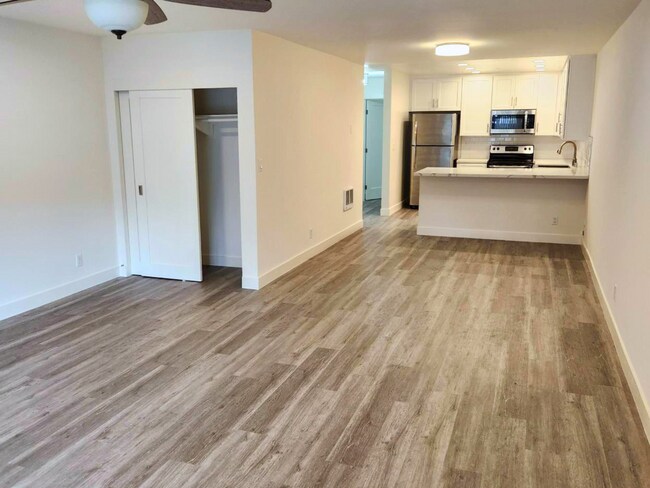 Foto del interior - Hillside Terrace Apartments