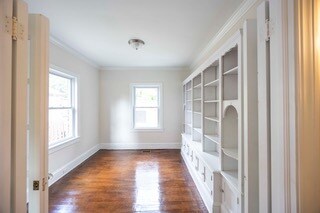 Foto del edificio - 1516 E 115th St
