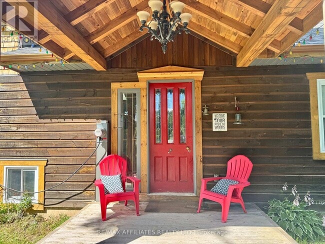 Photo du bâtiment - 6828-6511 511