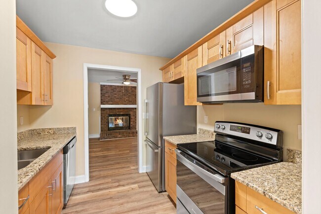 Foto del edificio - Adorable 2 Bedroom Townhome in NE Raleigh!