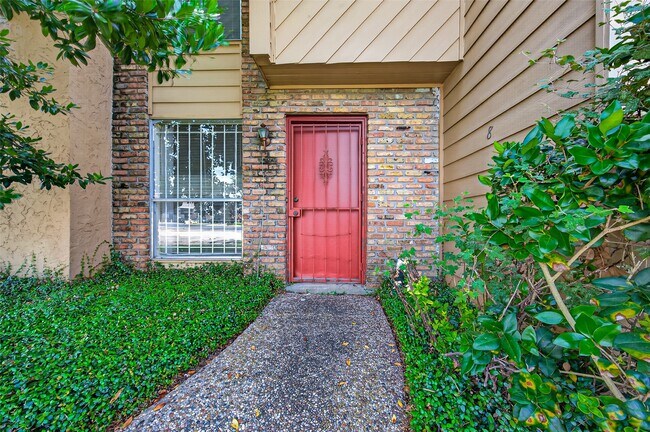 Foto del edificio - 3303 W Greenridge Dr