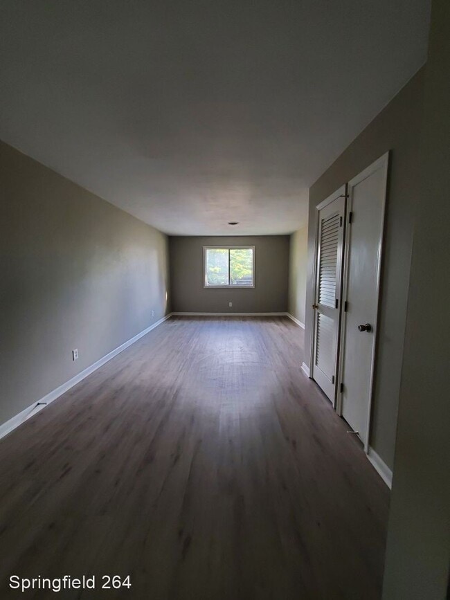 Building Photo - 2473 Ladley Ct
