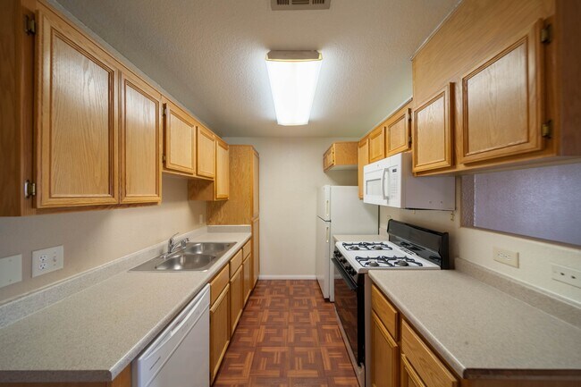 Foto del edificio - 4730 E Craig Rd