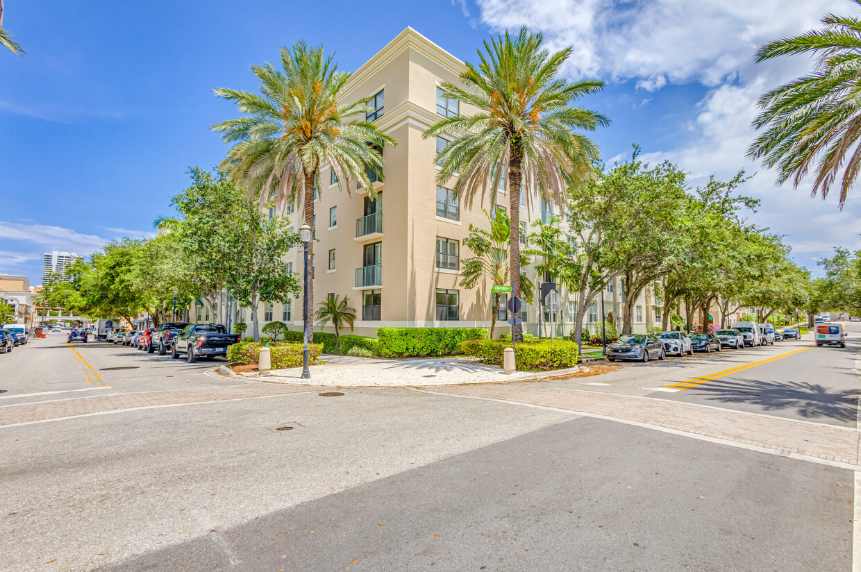 Foto principal - 630 S Sapodilla Ave