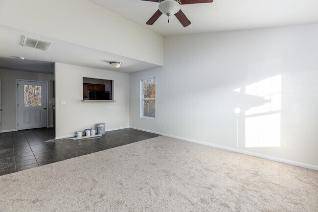 Building Photo - 931 Ashley Dr
