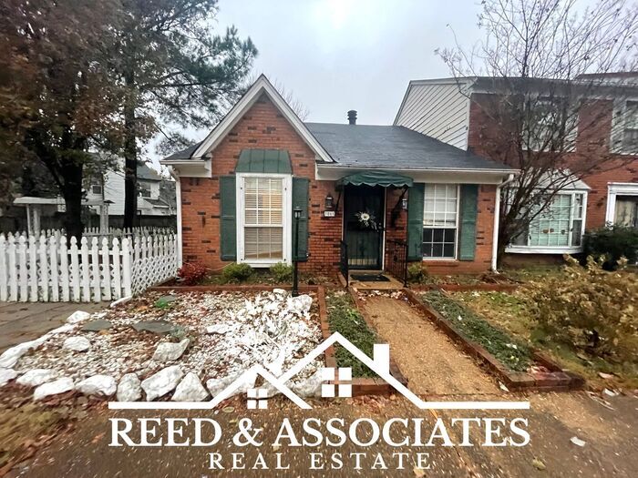 Primary Photo - Updated Townhome Located in East Memphis~
