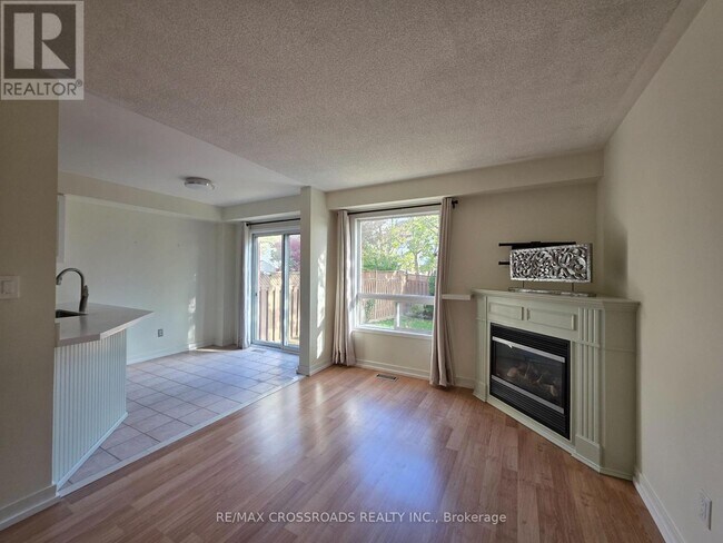 Building Photo - 1725 Woodgate Trail