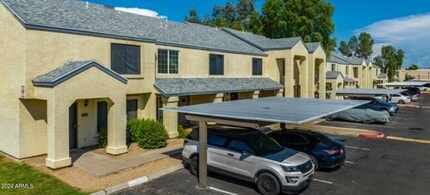 Building Photo - 7801 N 44th Dr