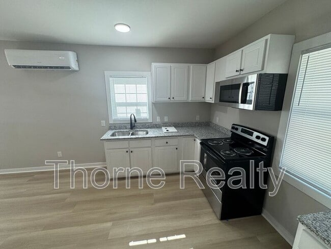 Foto del edificio - 817 Belleview Ave