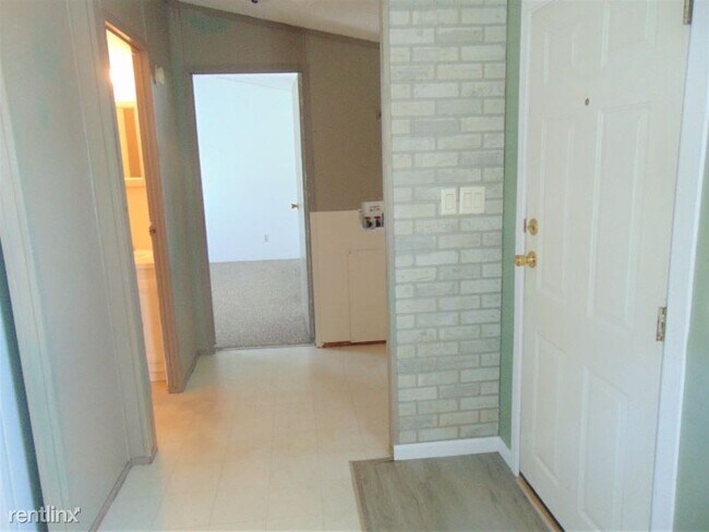 Foto del edificio - 3 br, 2 bath Mobile Home - 3804 N Riata Dr...