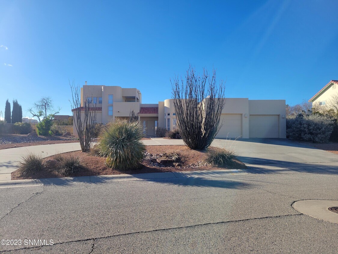 1665 Vista Del Cerro, Las Cruces, NM 88007 House Rental in Las Cruces, NM