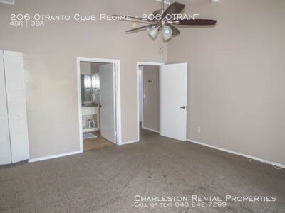 Building Photo - 206 Otranto Club Cir