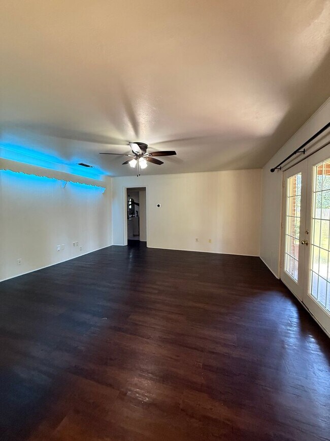 Building Photo - Adorable 3 bedroom, 2 bath home in Aledo