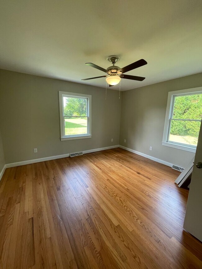 Foto del edificio - Charming 3-bed, 2-Bath home located in Gre...