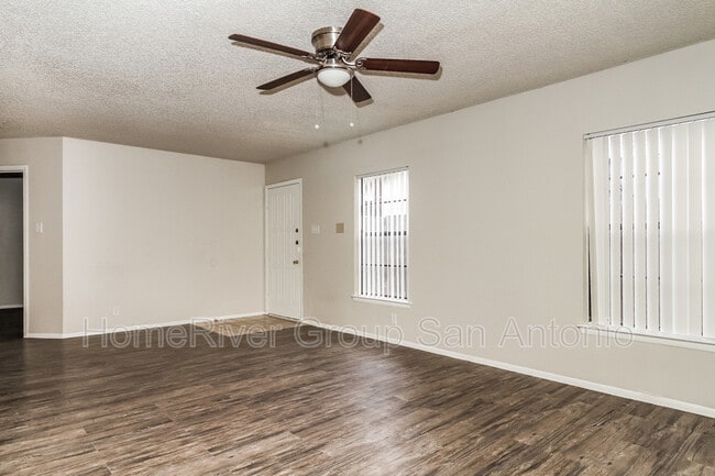 Building Photo - 11752 Spring Club Dr