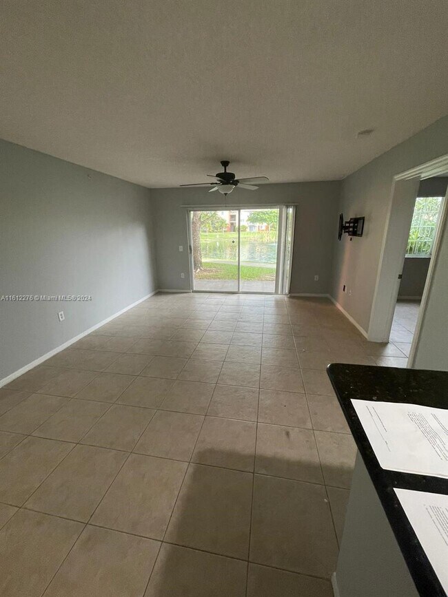 Foto del edificio - 4191 N Haverhill Rd