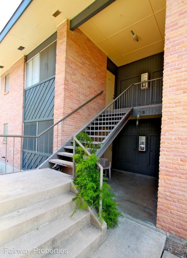 Foto del edificio - 1 br, 1 bath Apartment - 3304 Red River