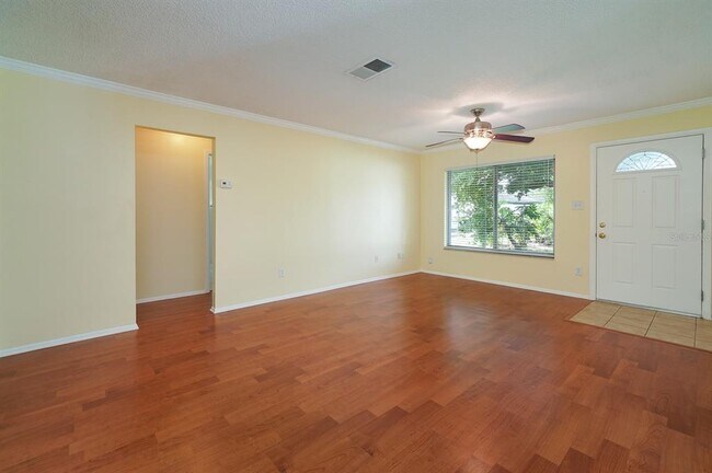 Foto del edificio - 4807 Gorvale Ln