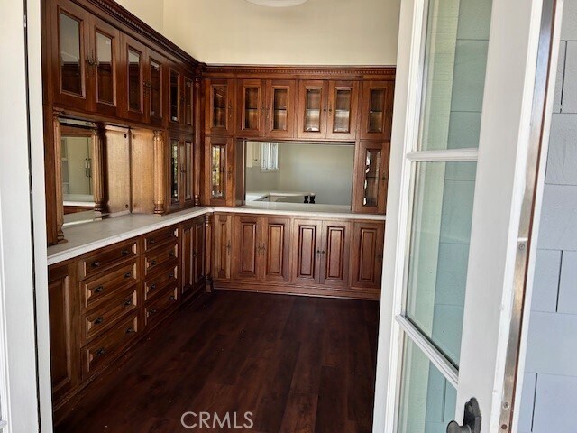 Foto del edificio - 300 Apolena Ave