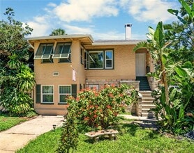 Building Photo - 861 20th Ave N