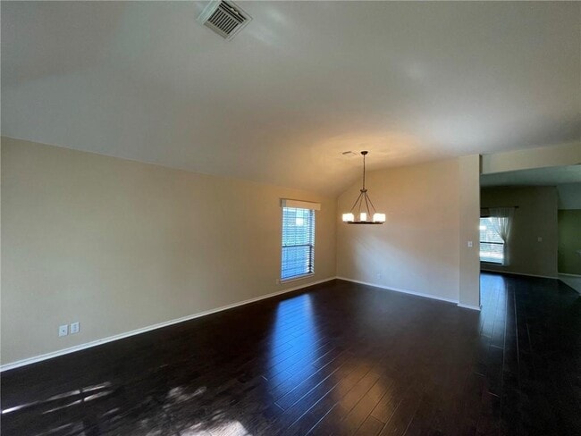 Building Photo - 4415 Hunters Lodge Dr