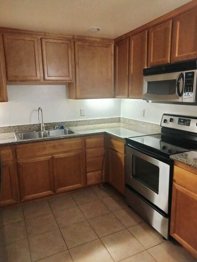 Foto del edificio - 3993 Jewell St