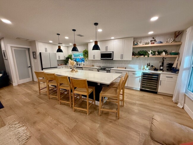 Foto del edificio - 1423 Appleton Ave