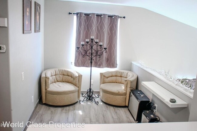 Building Photo - 3 br, 2 bath House - 4263 E Contessa St.