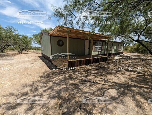 Building Photo - Newly Renovated Home on 10 acres in Midlot...