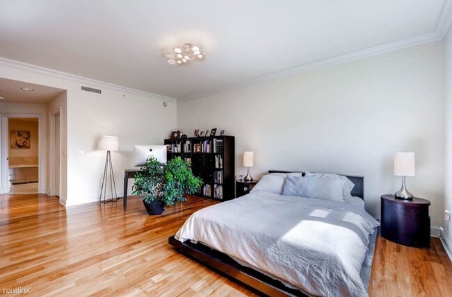 Foto del edificio - 1445 Fruitdale Ave