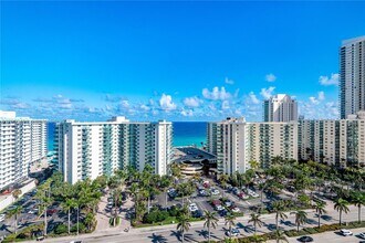 Building Photo - 3800 S Ocean Dr