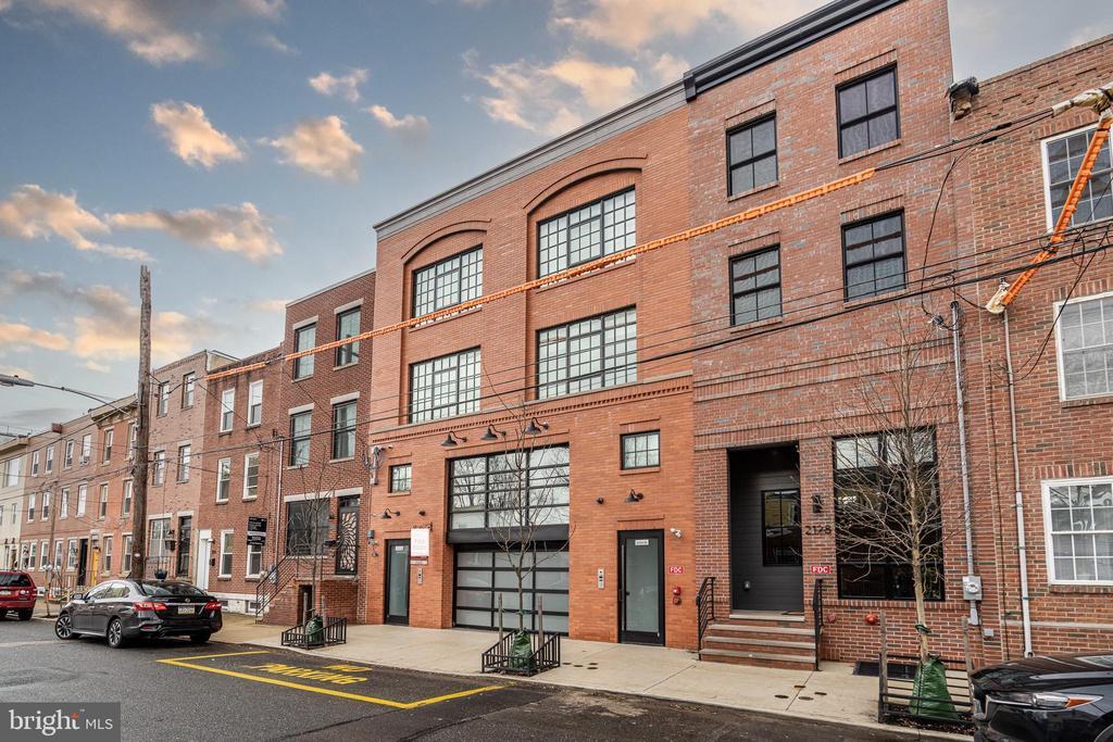 Foto principal - 2124 Ellsworth St