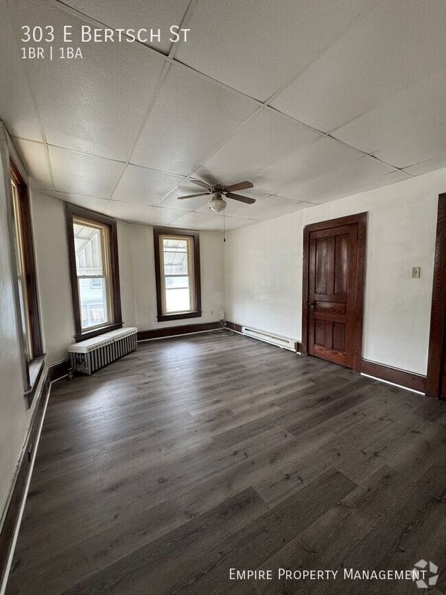 Building Photo - 303 E Bertsch St