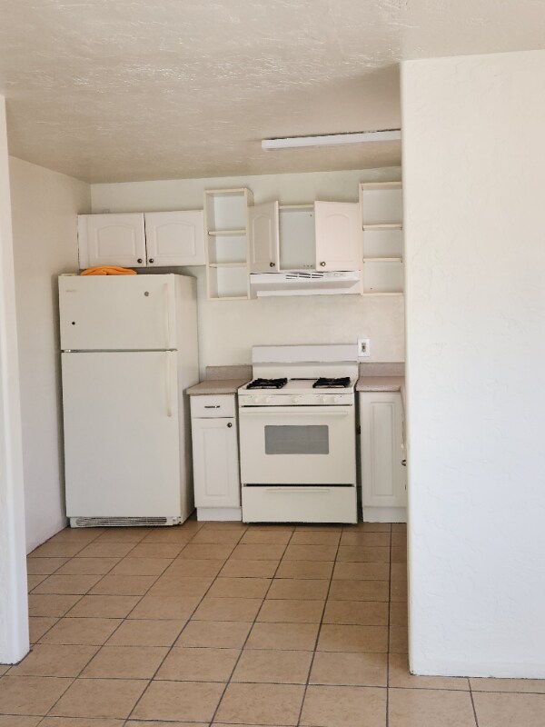 Foto del edificio - 2140 N Forgeus Ave