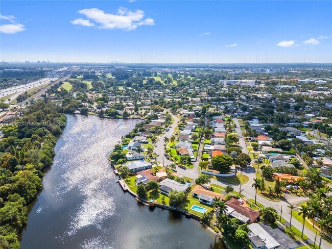 Foto del edificio - 317 N 31st Ave