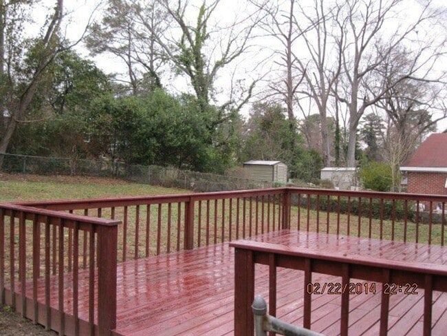 Building Photo - **UPCOMING**3 Bedroom / 1 Bathroom Home fo...