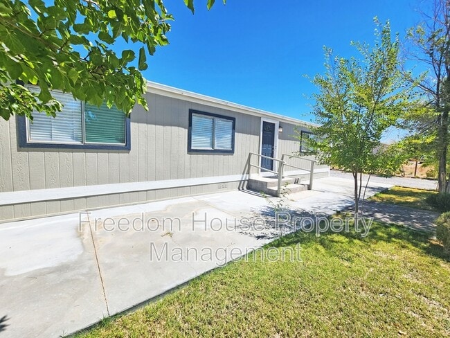 Building Photo - 1830 Casey Rd