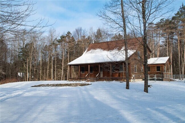 Foto del edificio - 7781 Watson Hollow Rd