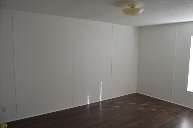 Foto del edificio - 1406 E Wallisville Rd