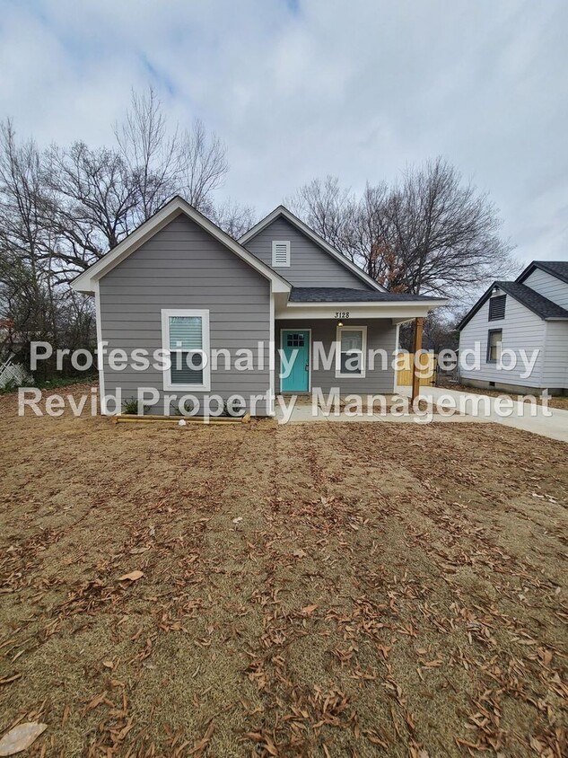 Primary Photo - Stunning 2024-Built 4-Bedroom Home – Secti...