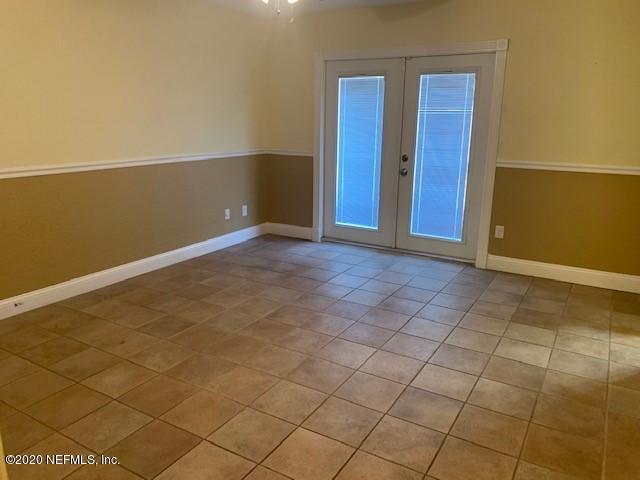 Building Photo - 2818 Admirals Walk Dr E